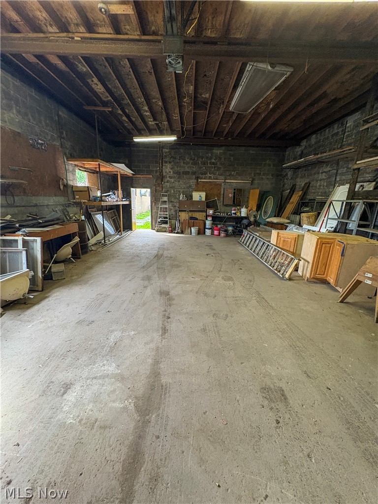 1019 Commerce Street Wellsville OH 43968