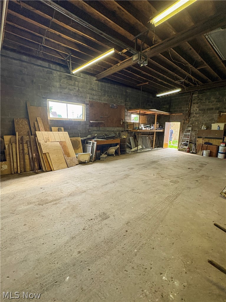 1019 Commerce Street Wellsville OH 43968