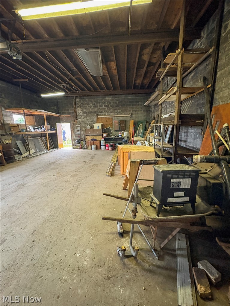 1019 Commerce Street Wellsville OH 43968