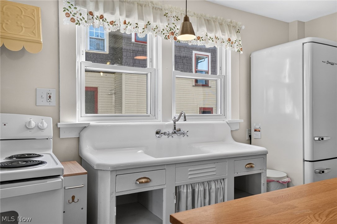 1101 Walnut Boulevard Ashtabula OH 44004