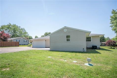 11391 Michelle Drive NW Canal Fulton OH 44614