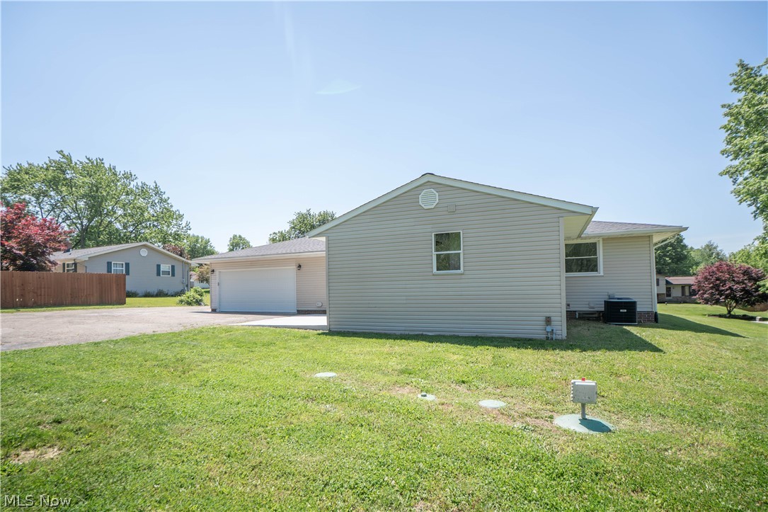 11391 Michelle Drive NW Canal Fulton OH 44614