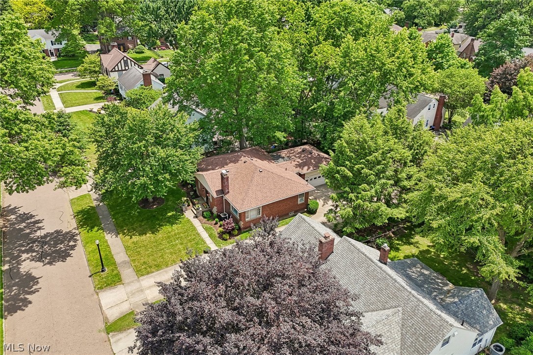 214 Kenwick Drive Akron OH 44313