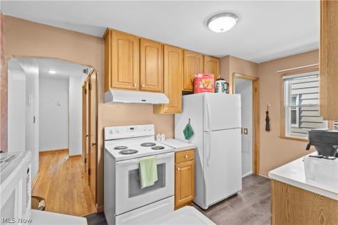6394 Westminster Drive Parma OH 44129