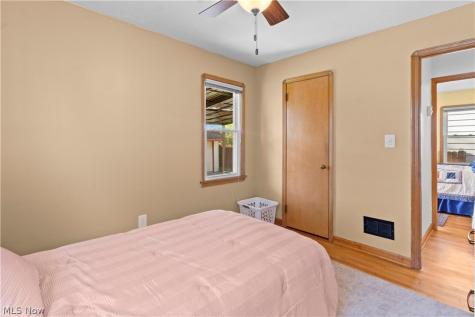 6394 Westminster Drive Parma OH 44129