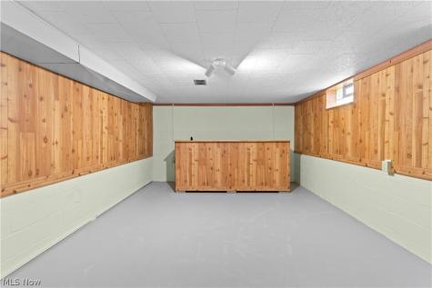 6394 Westminster Drive Parma OH 44129
