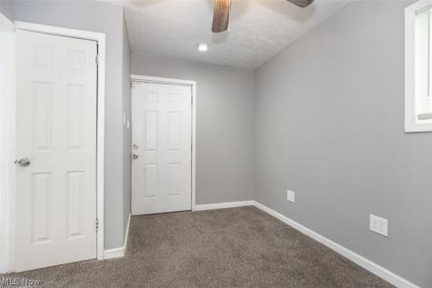 13814 Durkee Avenue Cleveland OH 44105