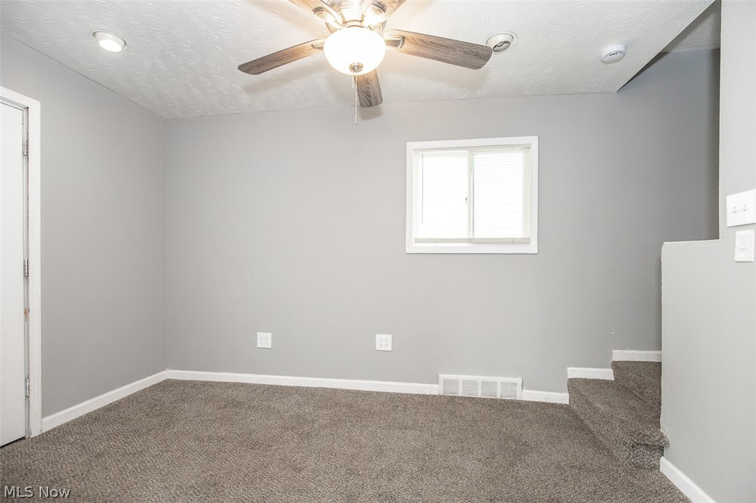 13814 Durkee Avenue Cleveland OH 44105