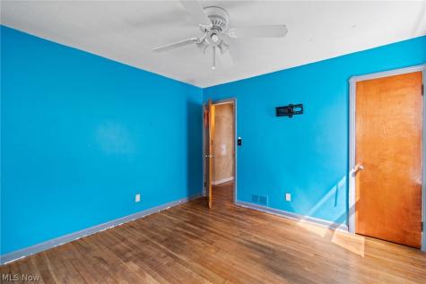 8202 Dorothy Avenue Parma OH 44129