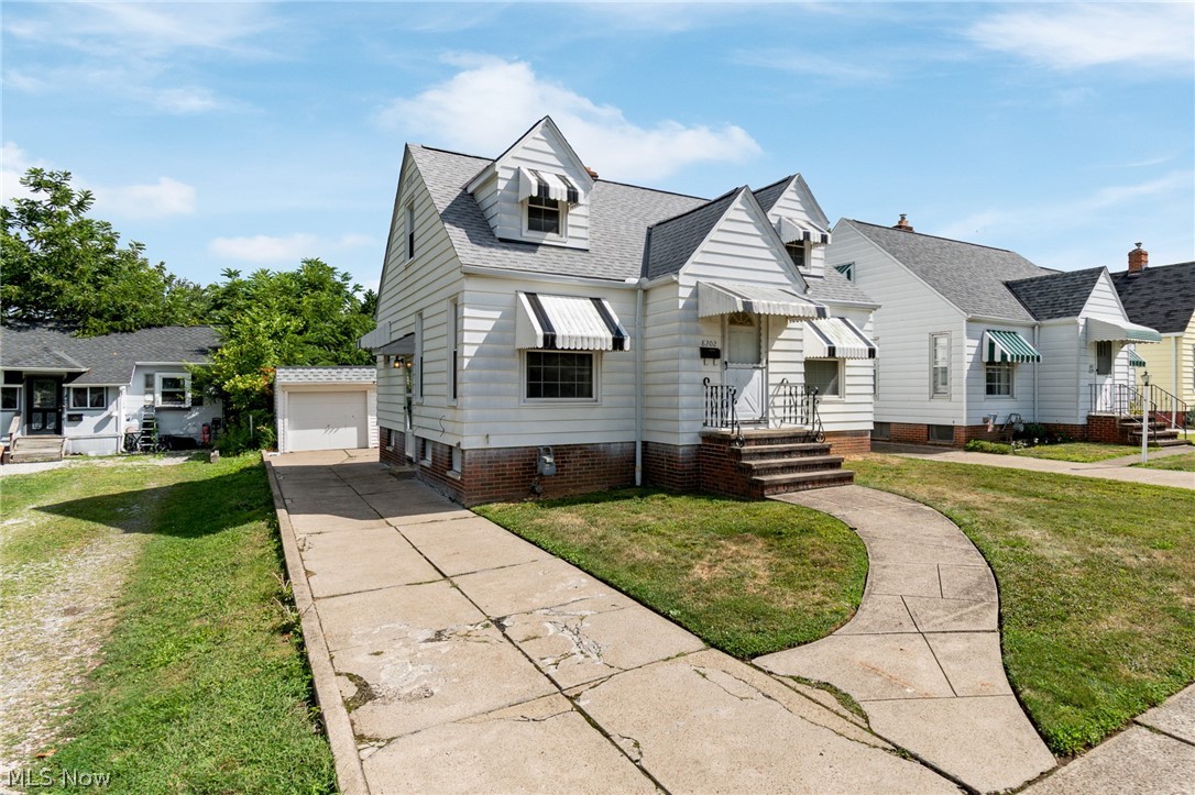 8202 Dorothy Avenue Parma OH 44129