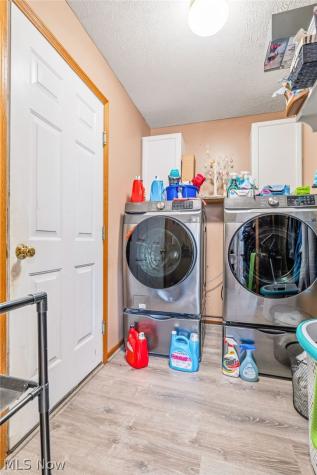 803 Collins Pond Drive Ravenna OH 44266