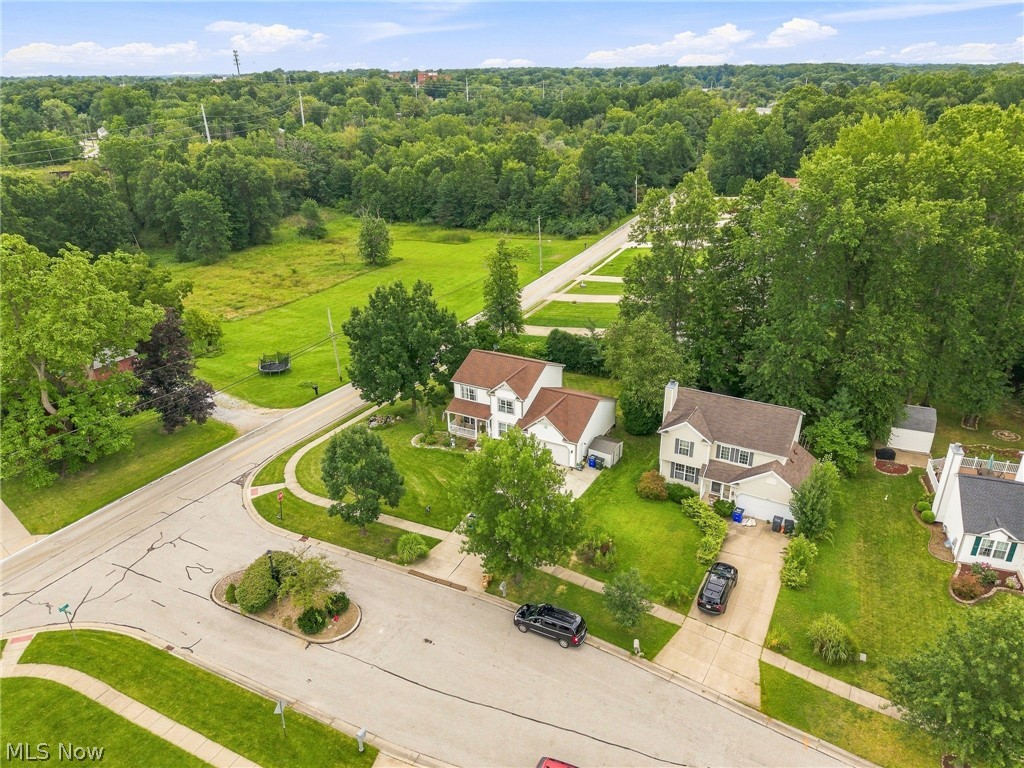 803 Collins Pond Drive Ravenna OH 44266