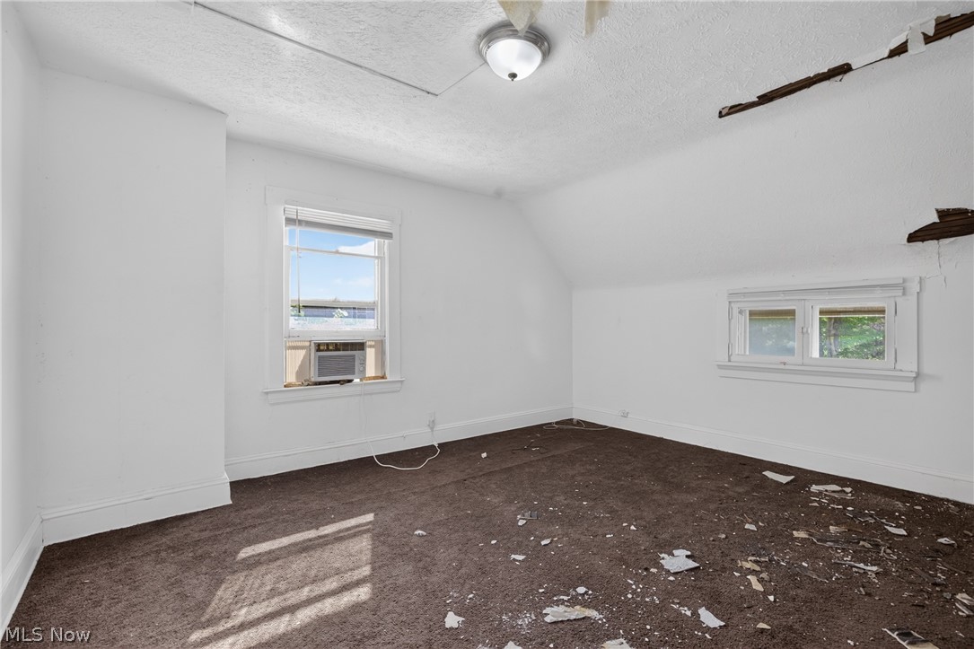893 E 75th Street Cleveland OH 44103