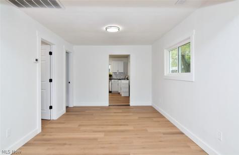 1001 Orchard Avenue Aurora OH 44202