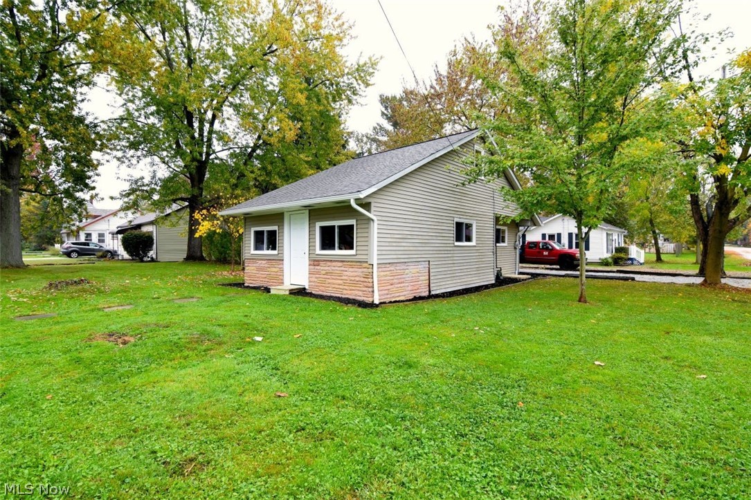 1001 Orchard Avenue Aurora OH 44202