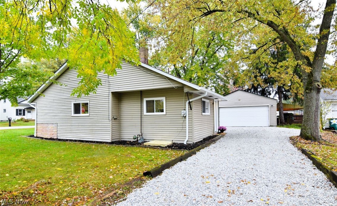 1001 Orchard Avenue Aurora OH 44202