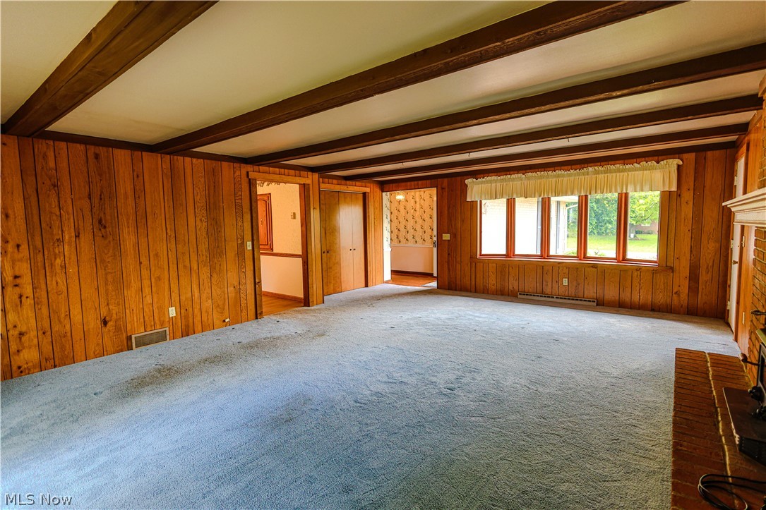 1740 Washington Boulevard Louisville OH 44641