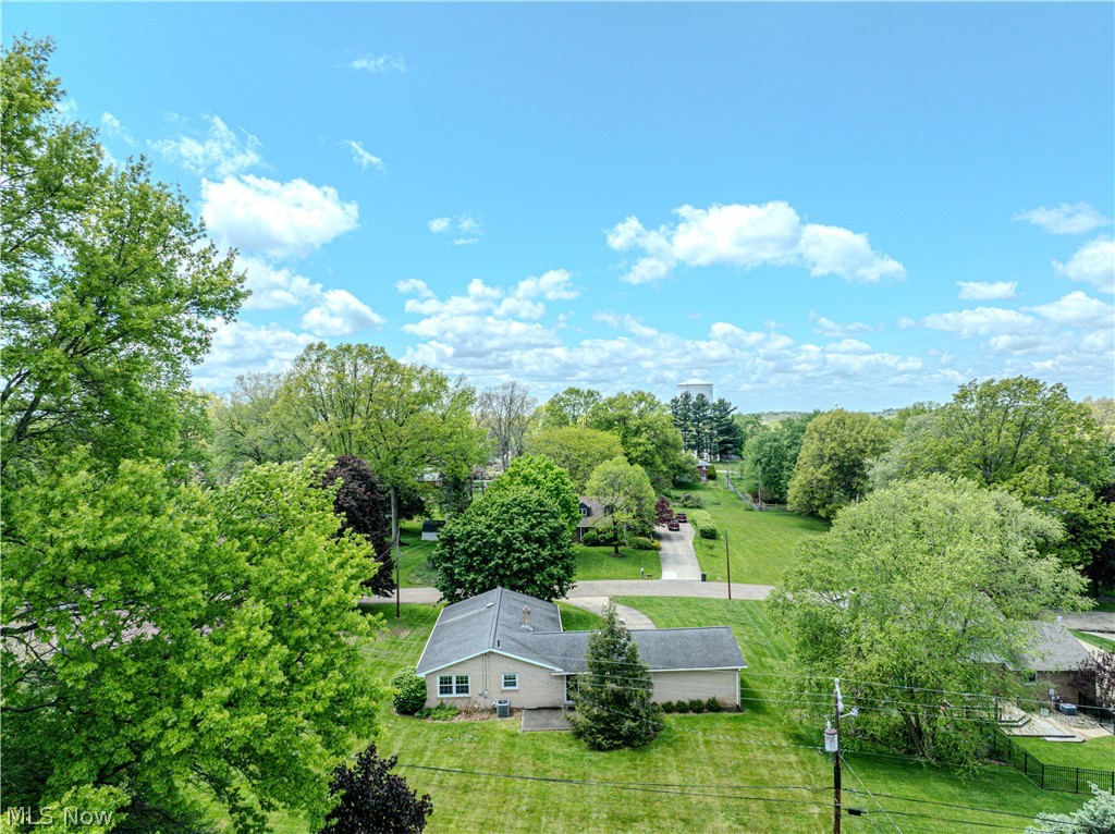 1740 Washington Boulevard Louisville OH 44641