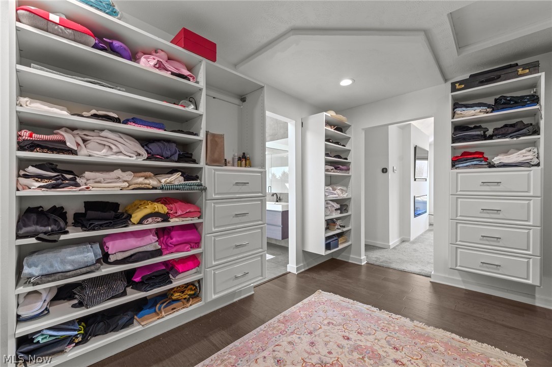 2504 Ginger Wren Road Pepper Pike OH 44124