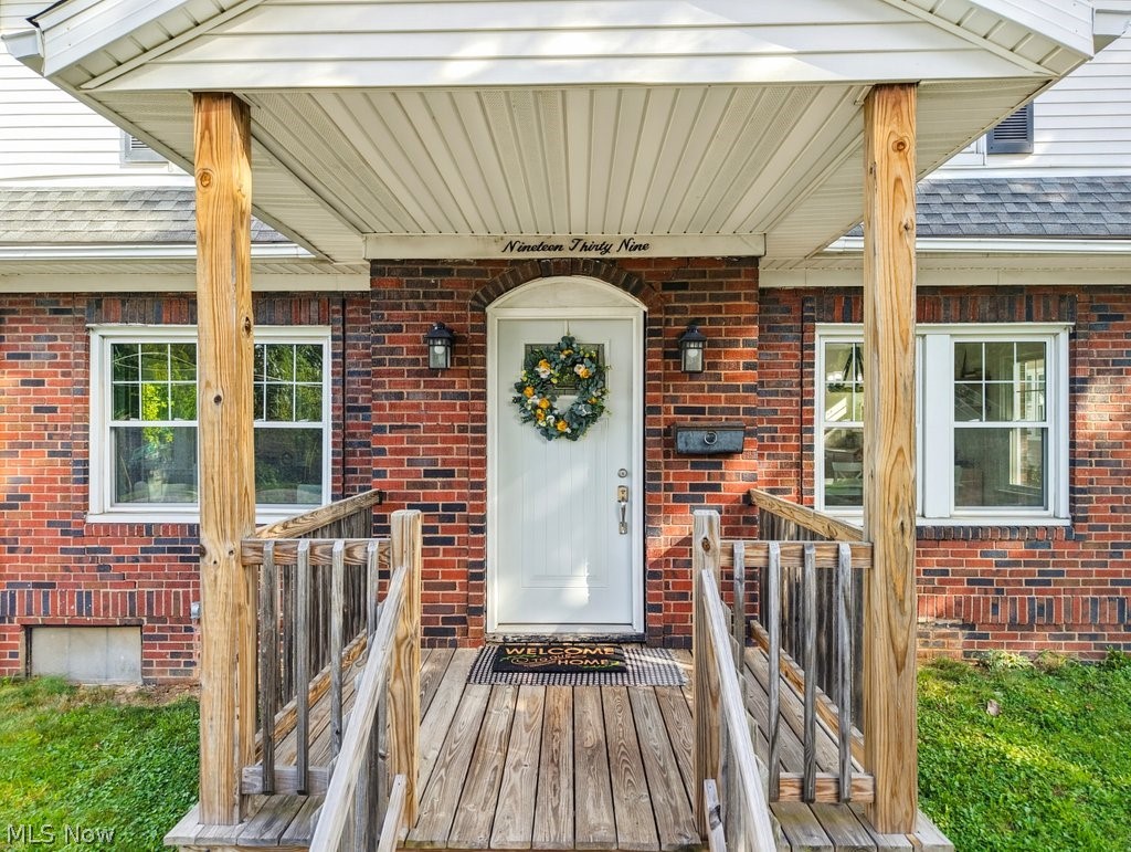 1939 Chestnut Boulevard Cuyahoga Falls OH 44223