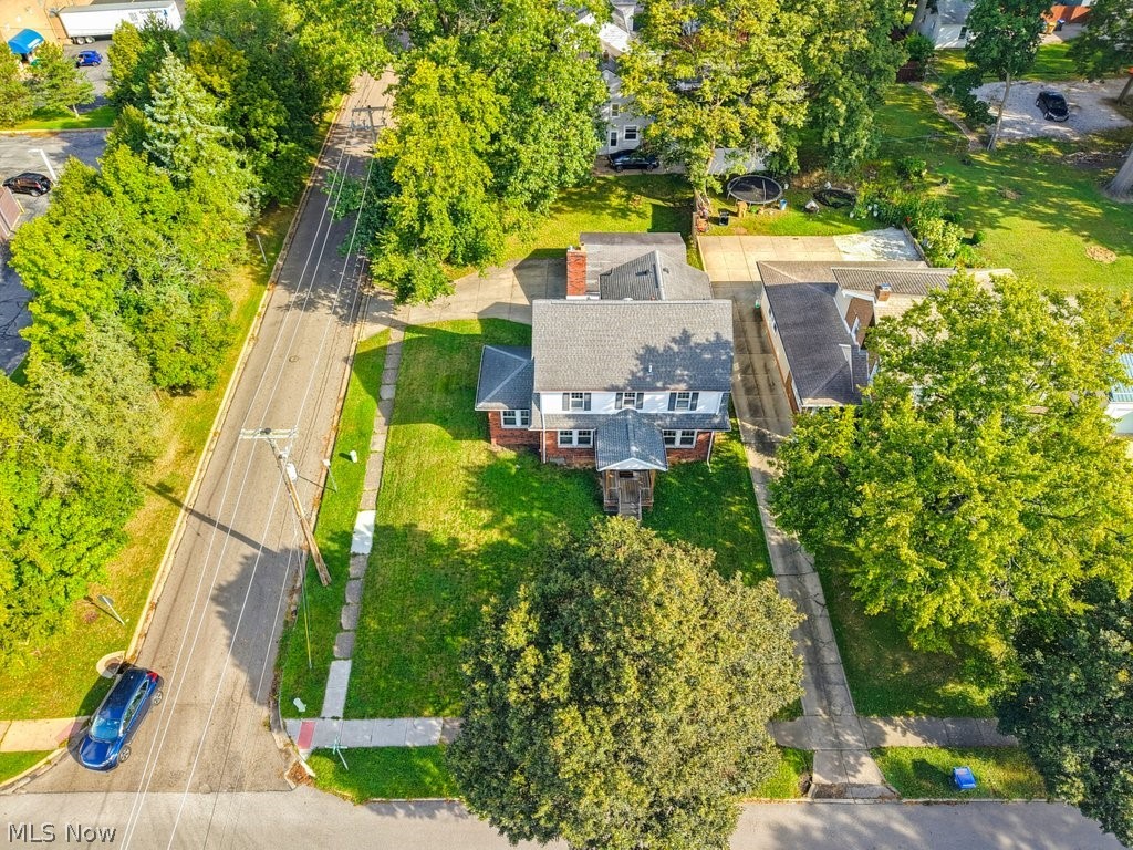 1939 Chestnut Boulevard Cuyahoga Falls OH 44223