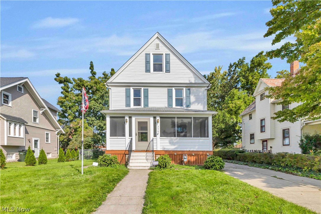 238 Princeton Avenue Elyria OH 44035