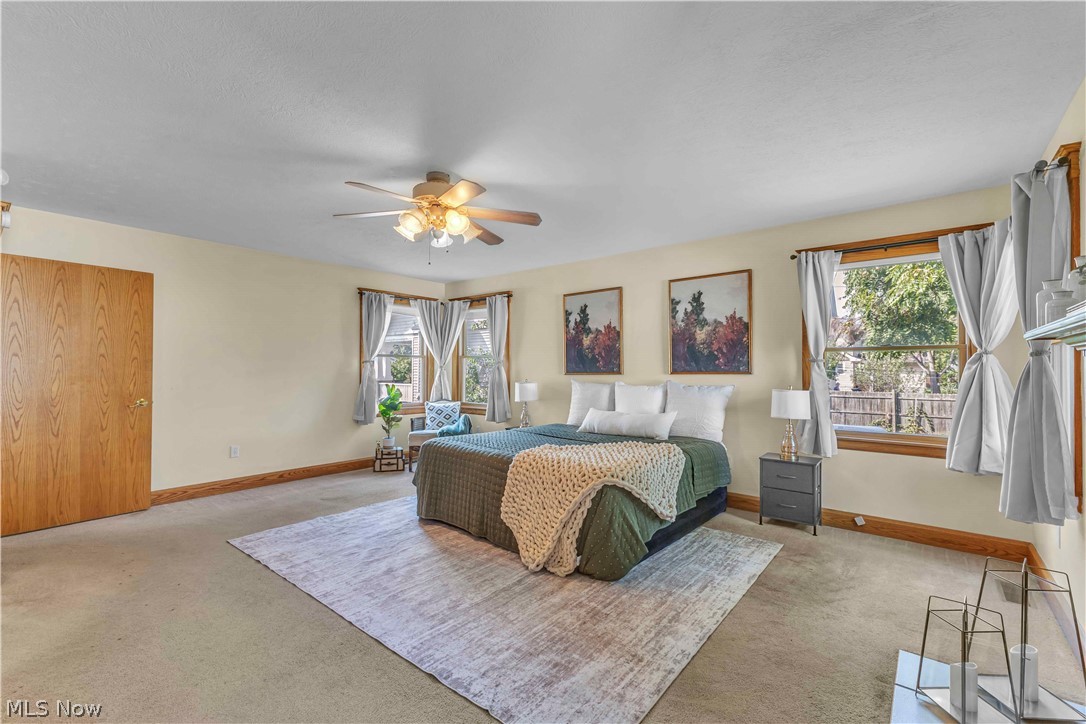 238 Princeton Avenue Elyria OH 44035