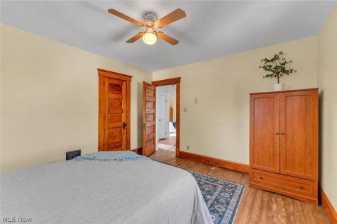 238 Princeton Avenue Elyria OH 44035