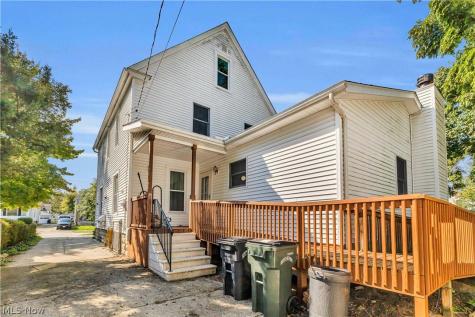 238 Princeton Avenue Elyria OH 44035