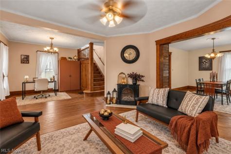 238 Princeton Avenue Elyria OH 44035