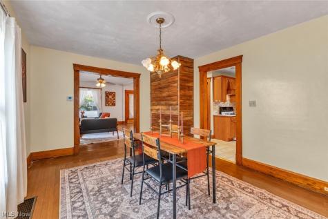 238 Princeton Avenue Elyria OH 44035