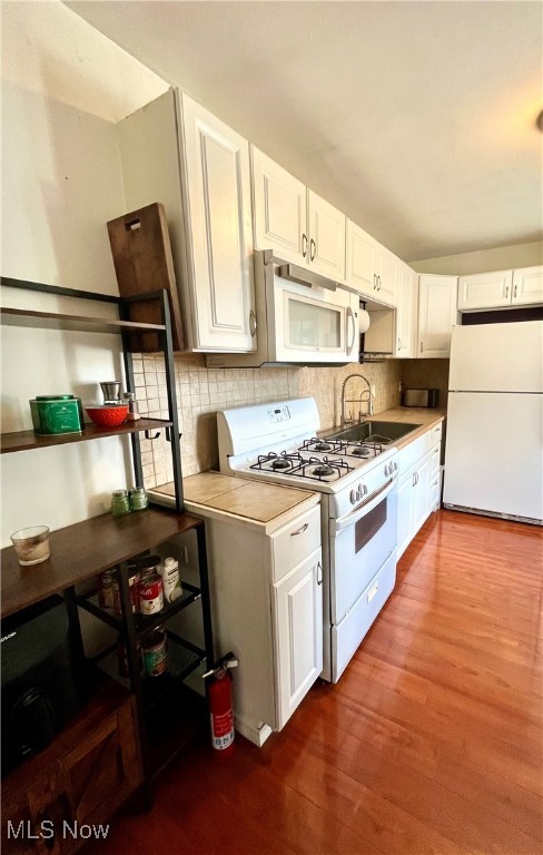 623 School Avenue Cuyahoga Falls OH 44221