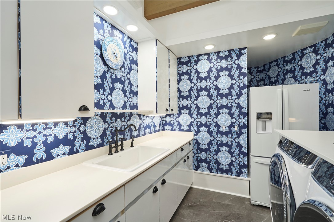 1200 Yellow Creek Lane Akron OH 44333