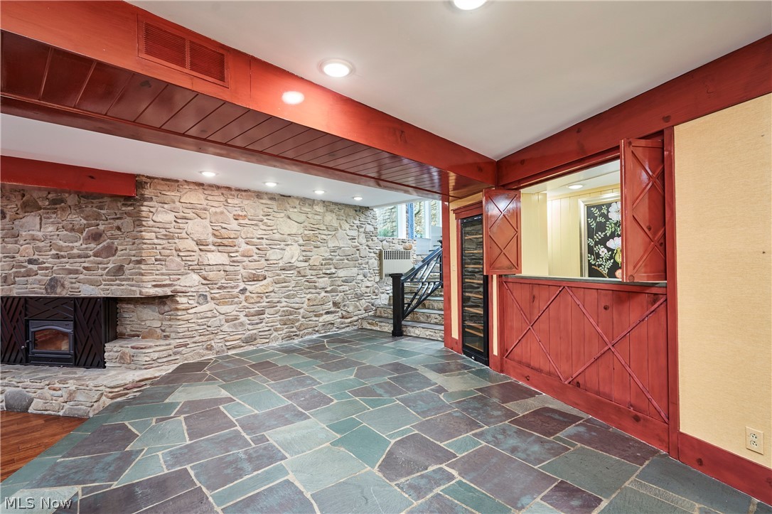 1200 Yellow Creek Lane Akron OH 44333