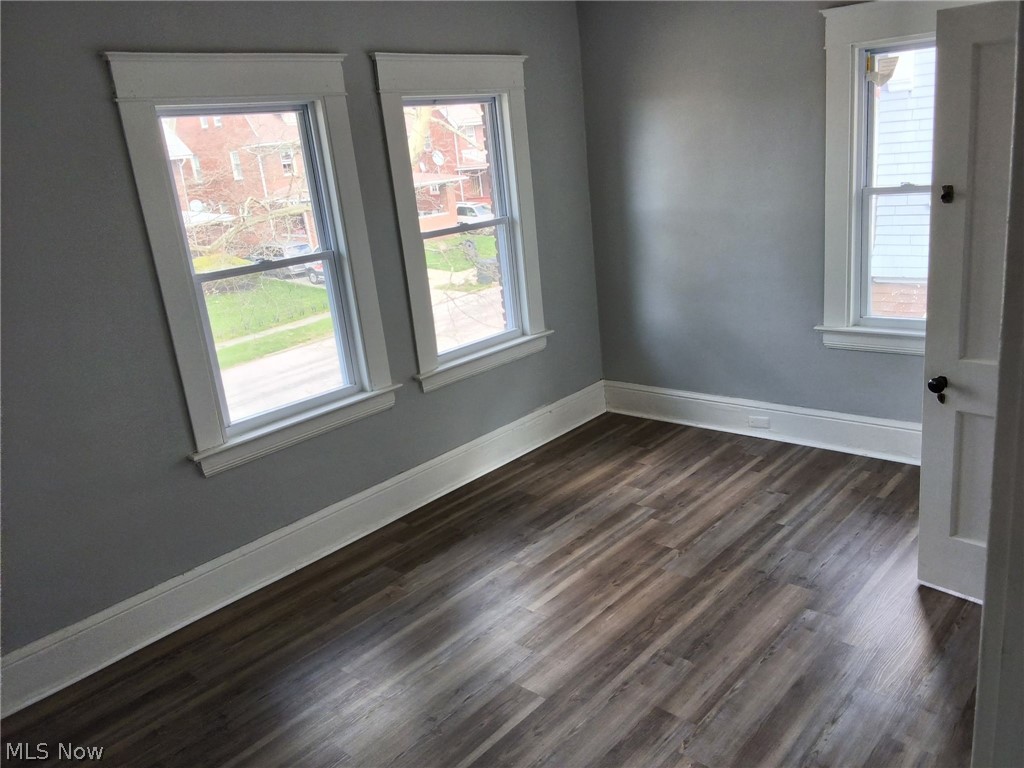 1818 Farmington Road East Cleveland OH 44112