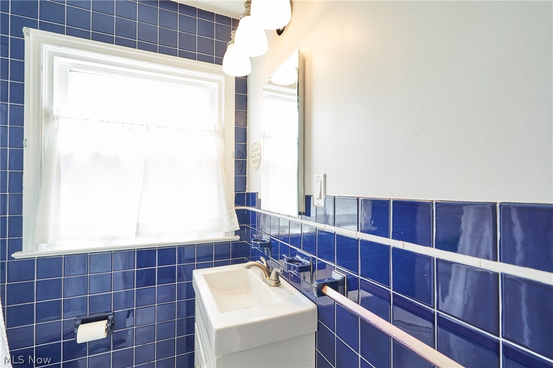 120 Bonnett Street SW North Canton OH 44720