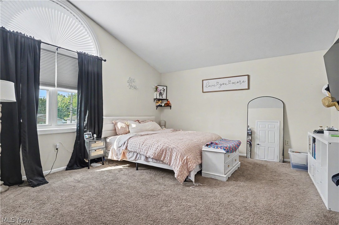 68 Roche Way Boardman OH 44512