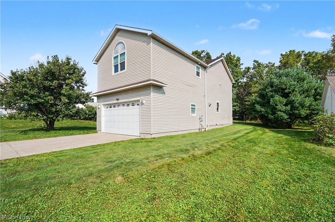 68 Roche Way Boardman OH 44512