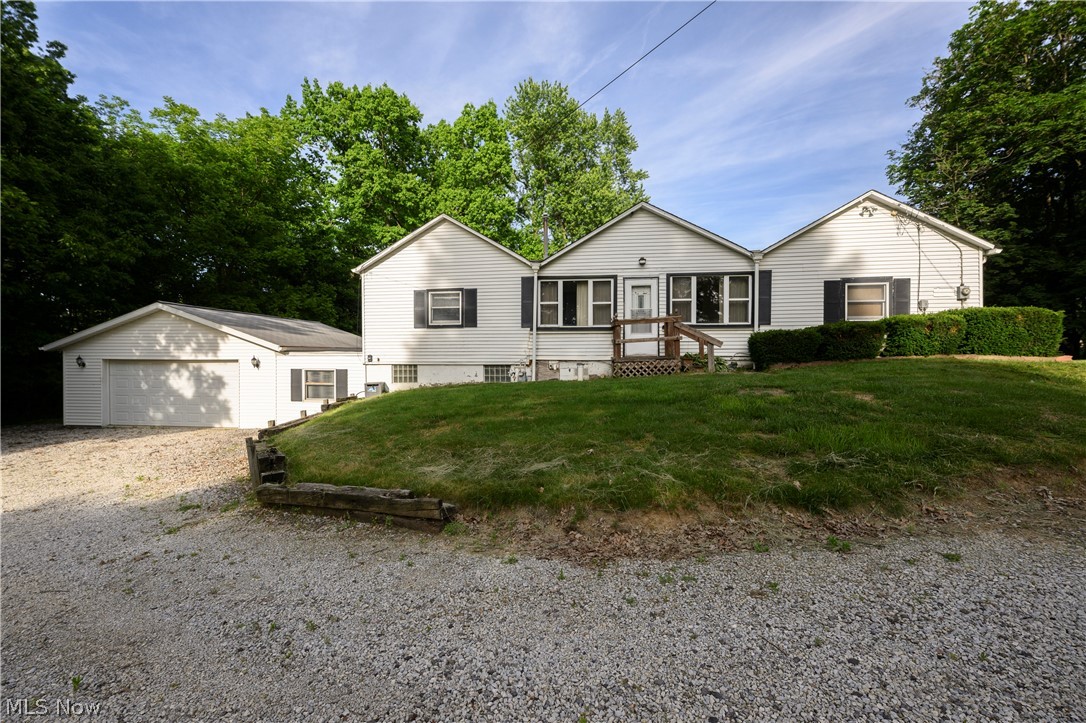 7660 Akron Avenue NW Canal Fulton OH 44614
