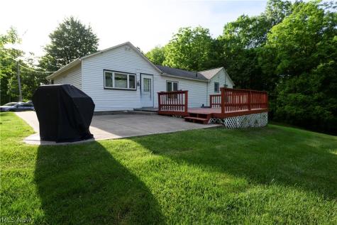 7660 Akron Avenue NW Canal Fulton OH 44614