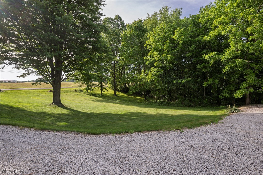 7660 Akron Avenue NW Canal Fulton OH 44614