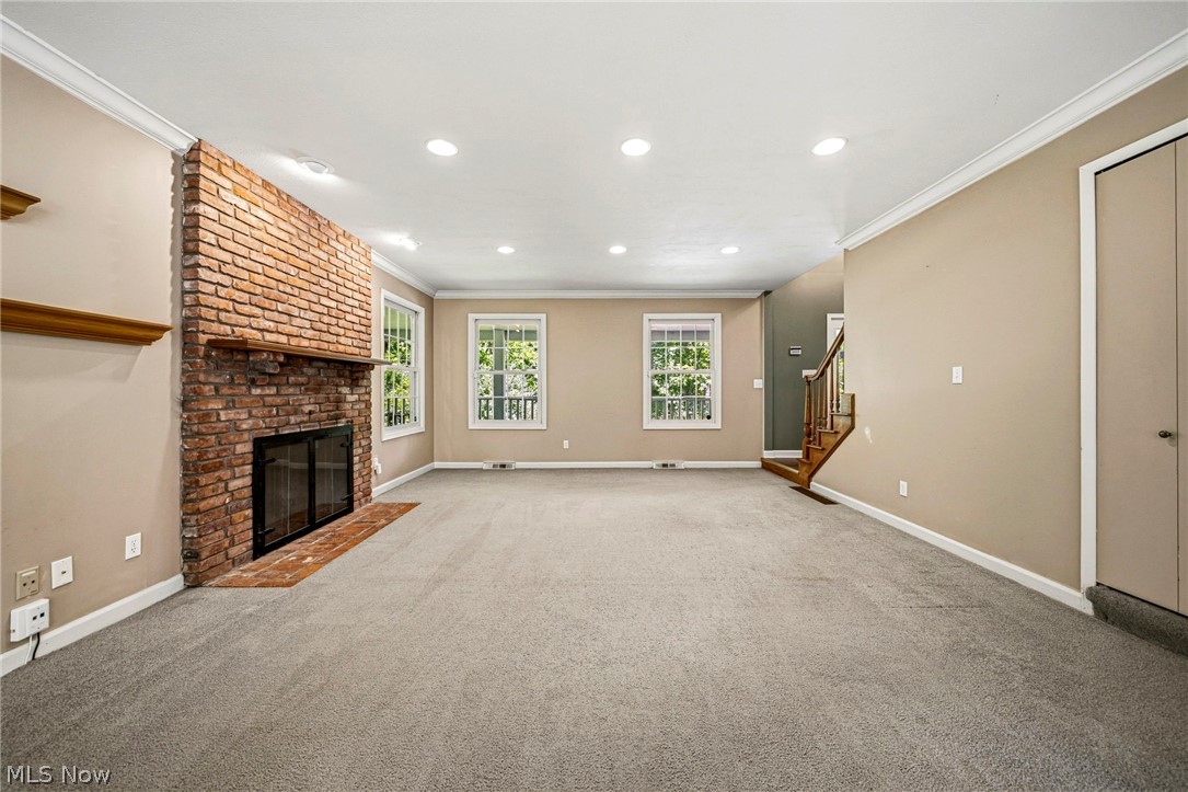 8325 Lincoln Drive Chesterland OH 44026