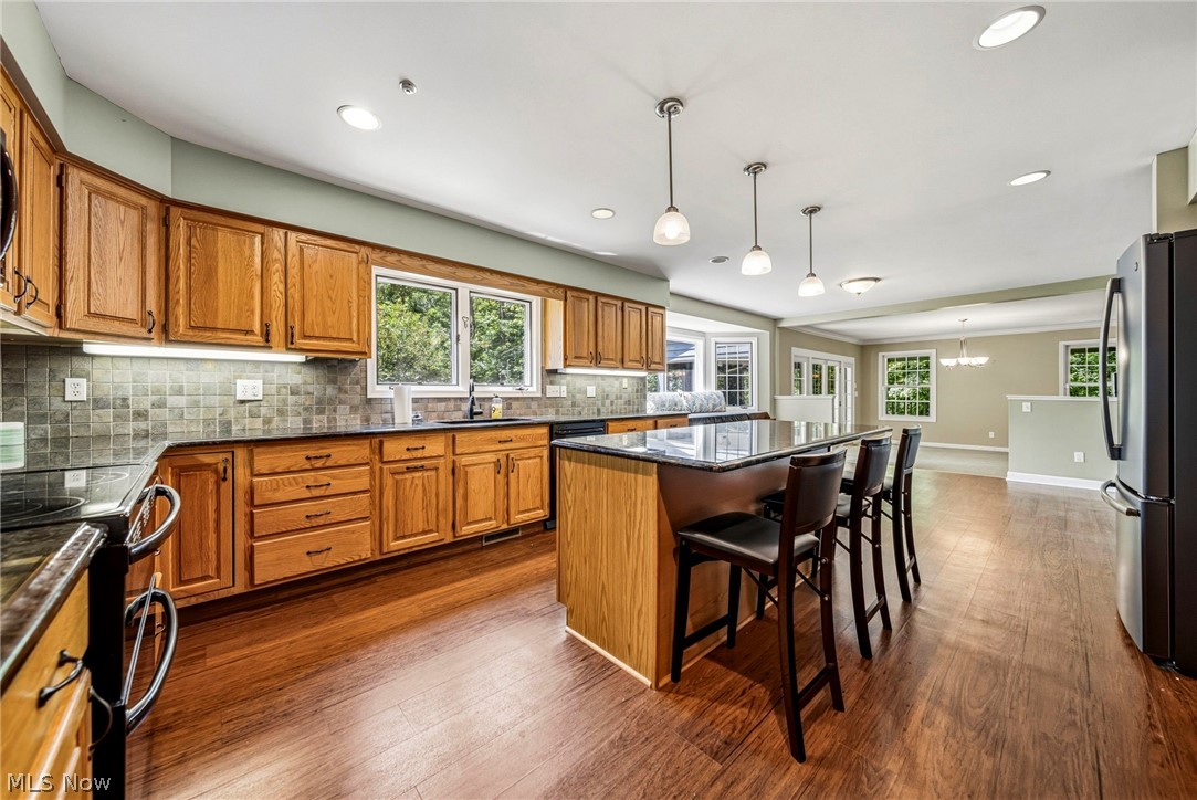 8325 Lincoln Drive Chesterland OH 44026