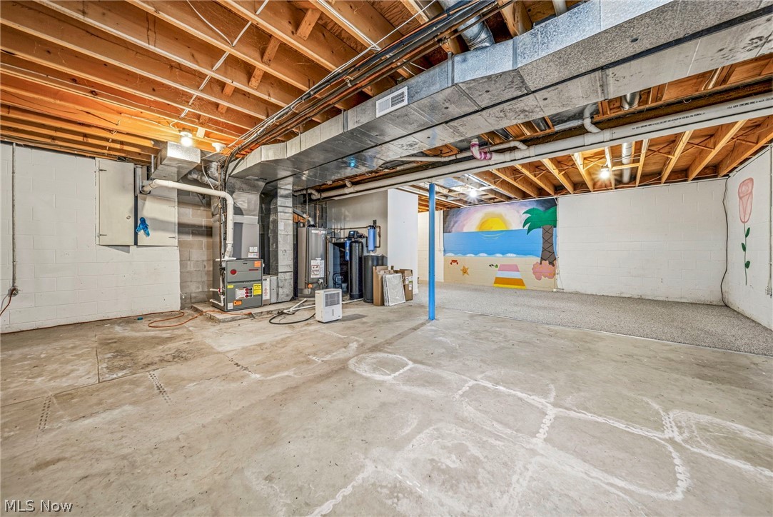 8325 Lincoln Drive Chesterland OH 44026
