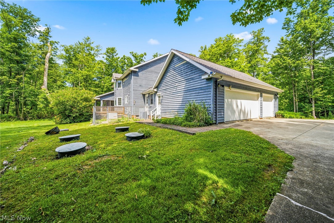 8325 Lincoln Drive Chesterland OH 44026