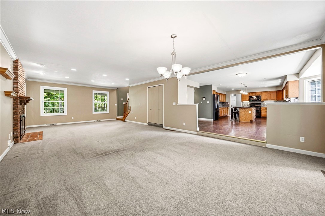 8325 Lincoln Drive Chesterland OH 44026