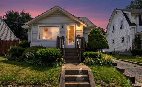 1253 Dietz Avenue Akron OH 44301