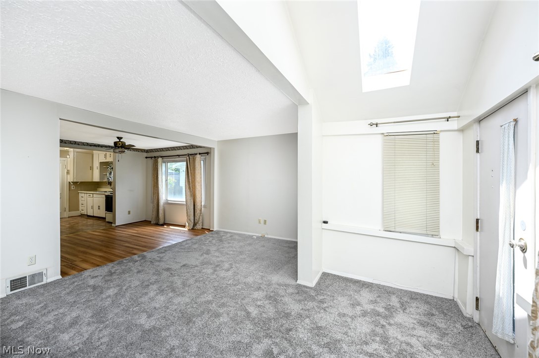 1253 Dietz Avenue Akron OH 44301