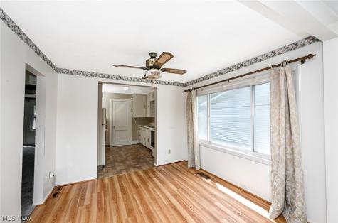 1253 Dietz Avenue Akron OH 44301