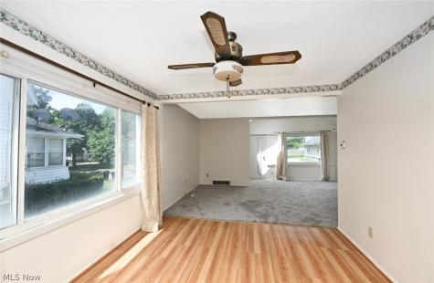 1253 Dietz Avenue Akron OH 44301